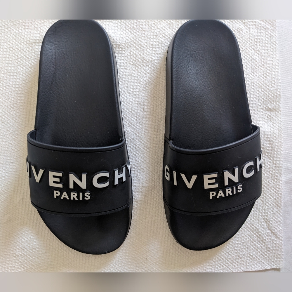 Givenchy Logo Slides - image 2